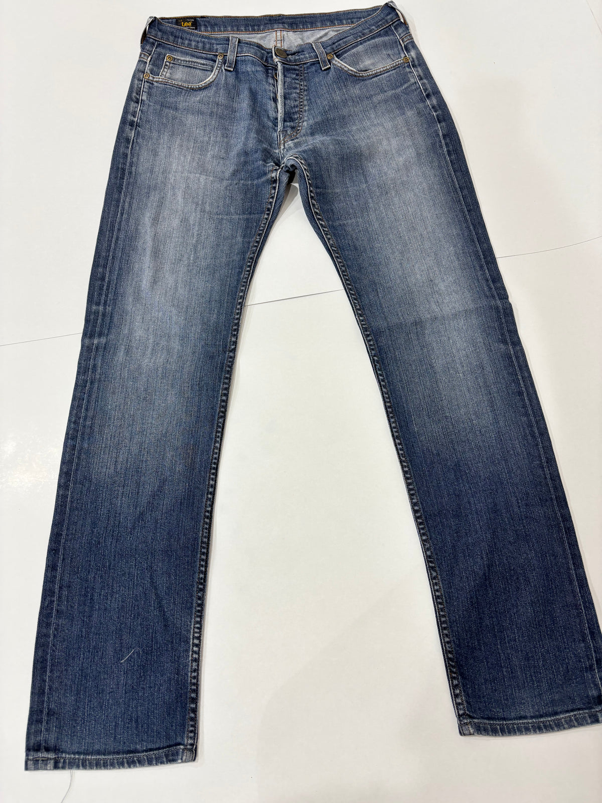 Lee Men’s Slim Fit Heavy Washed Denim Preowned