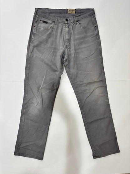 Wrangler Men’s Straight Fit Grey Preowned Jeans