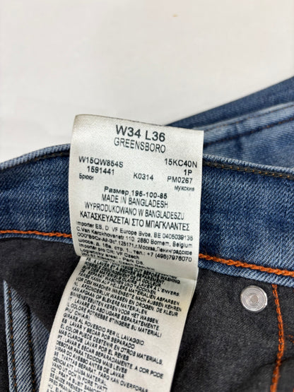 Wrangler Men’s Dark Wash Straight Fit Jeans