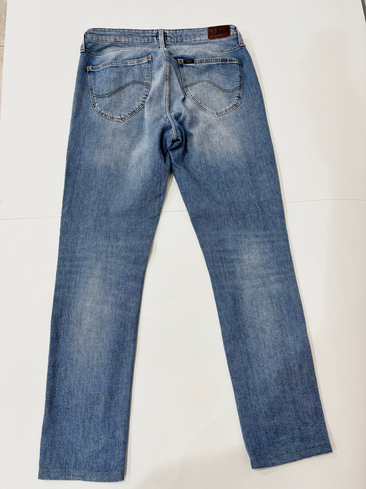 Lee Men’s Light Wash Preowned Jeans