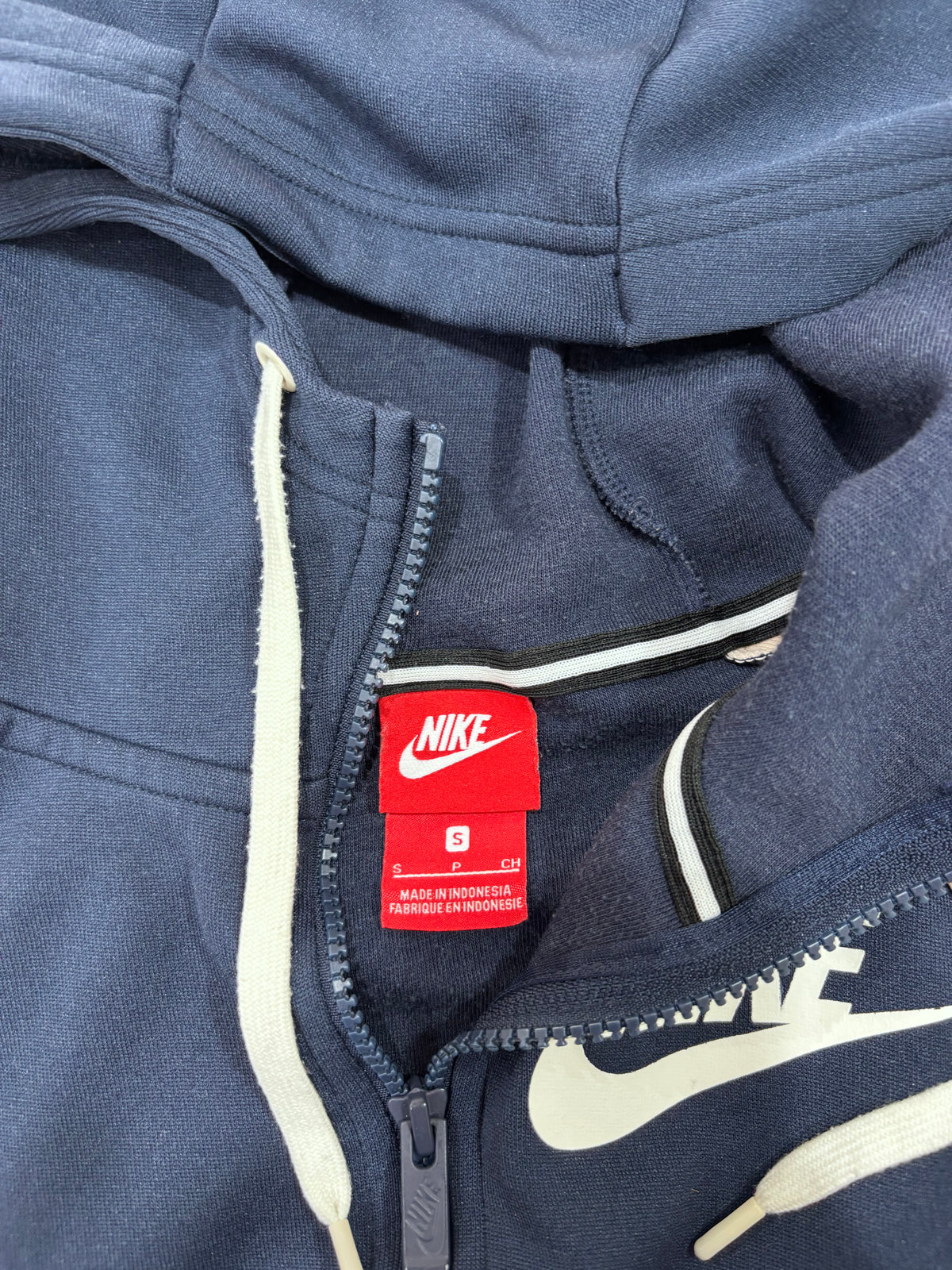 Nike Women’s Navy & Pink Zip-Up Hoodie - Thriftly
