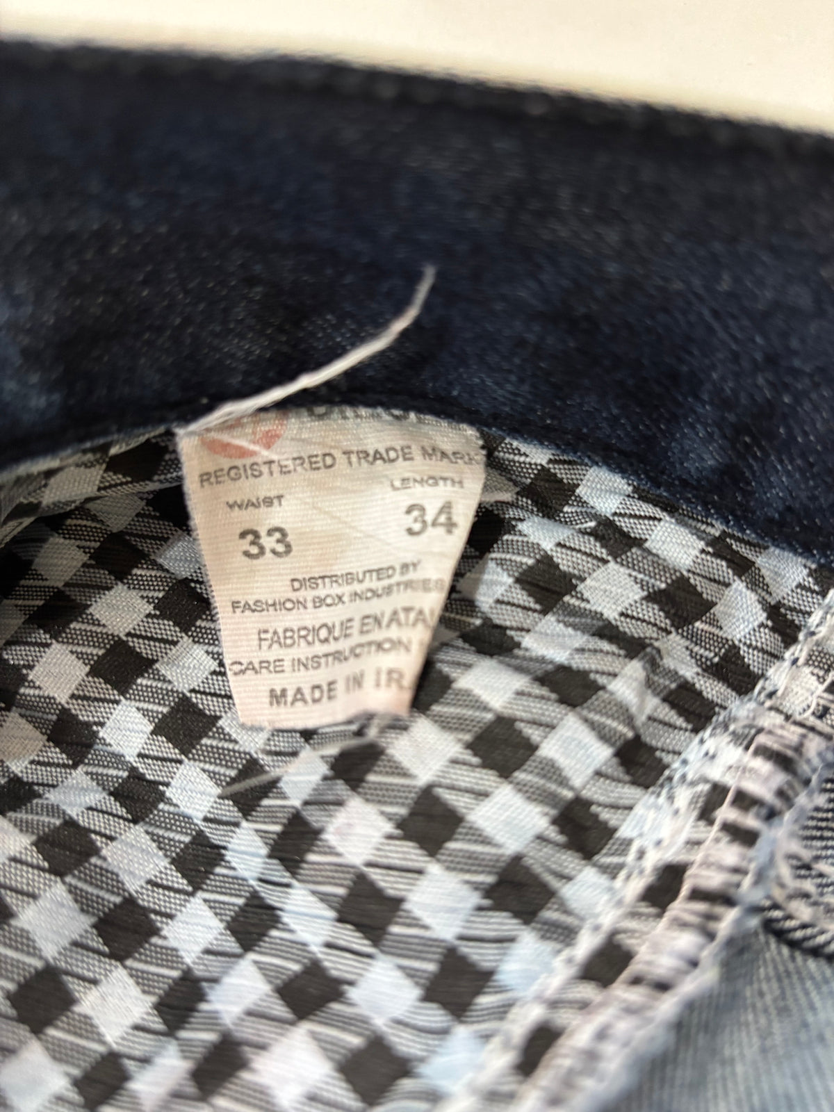 Diesel Men’s Fade Wash Preowned Jeans Size 33