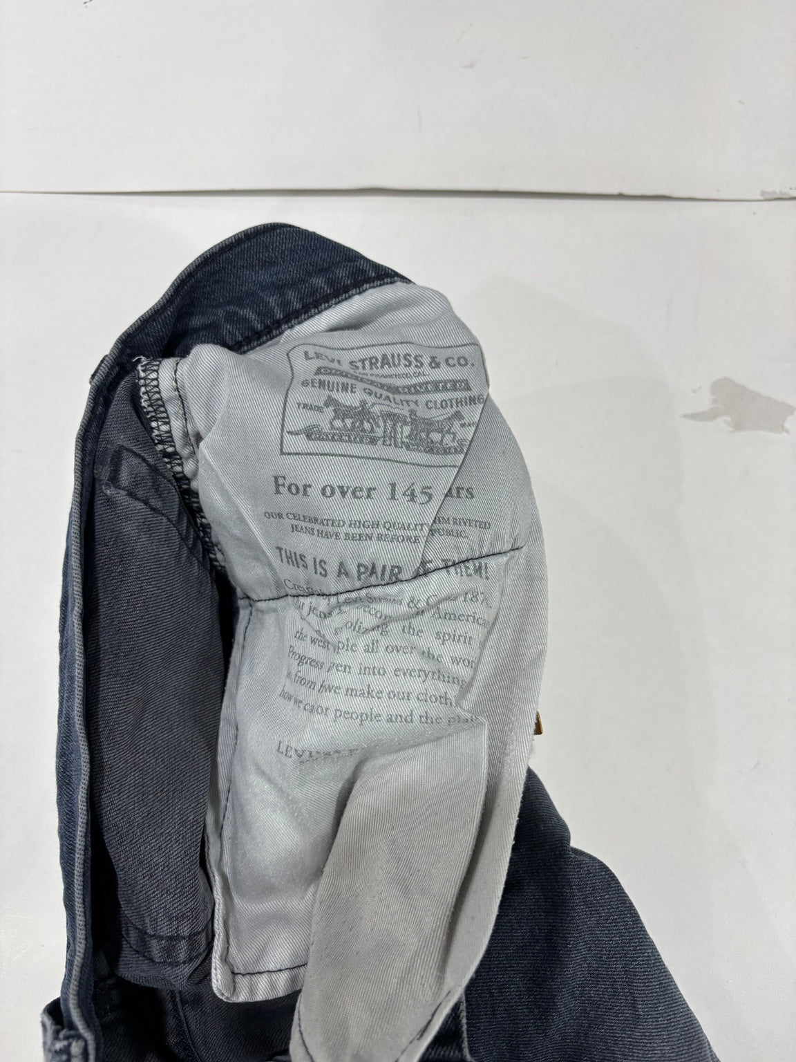 Women's Levi's Jeans